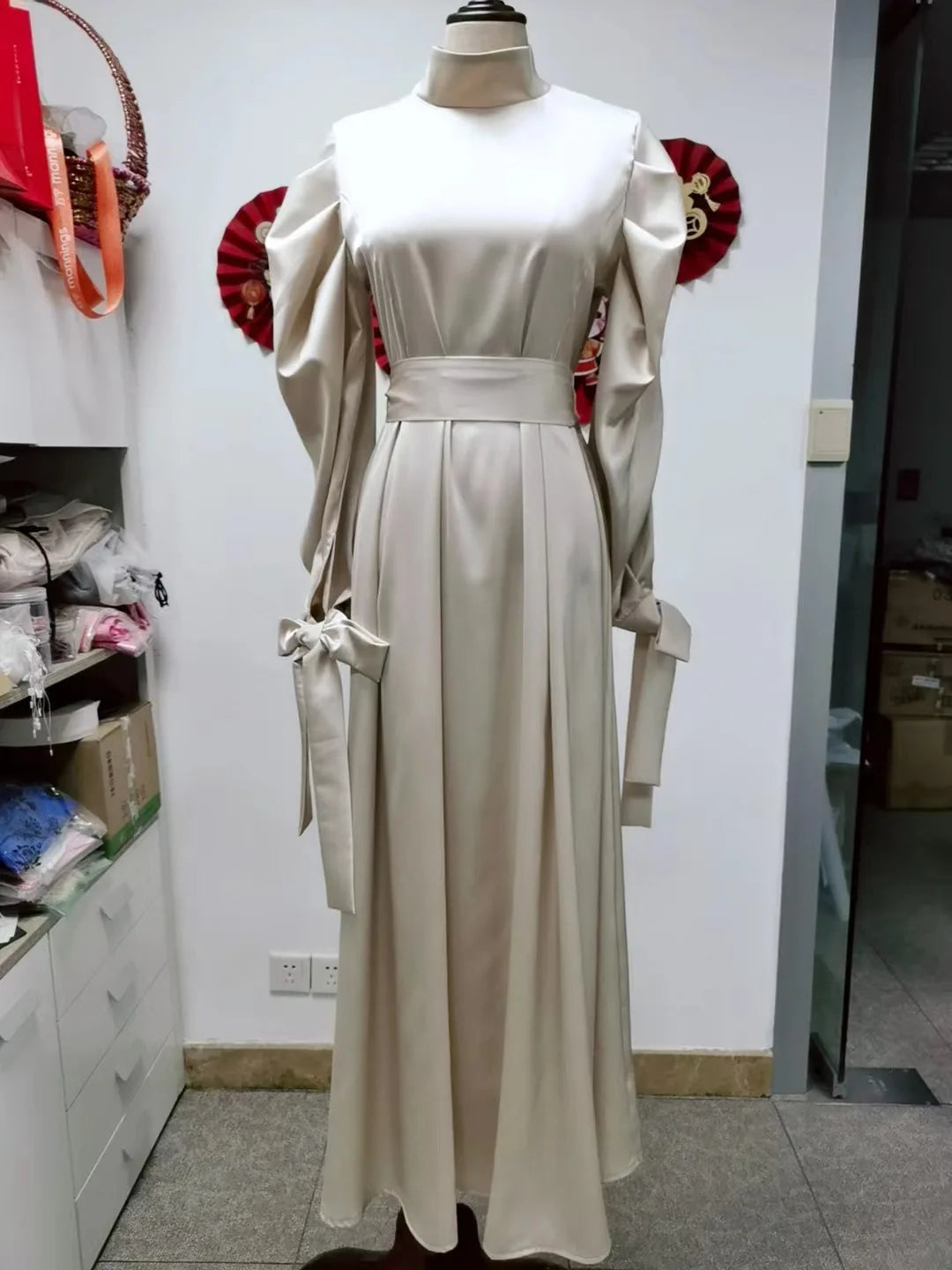 Enyami Satin Elegant Maxi Evening Dress Long Sleeves Abayah Islamic Clothing Muslim Women Dress With Head Scarf