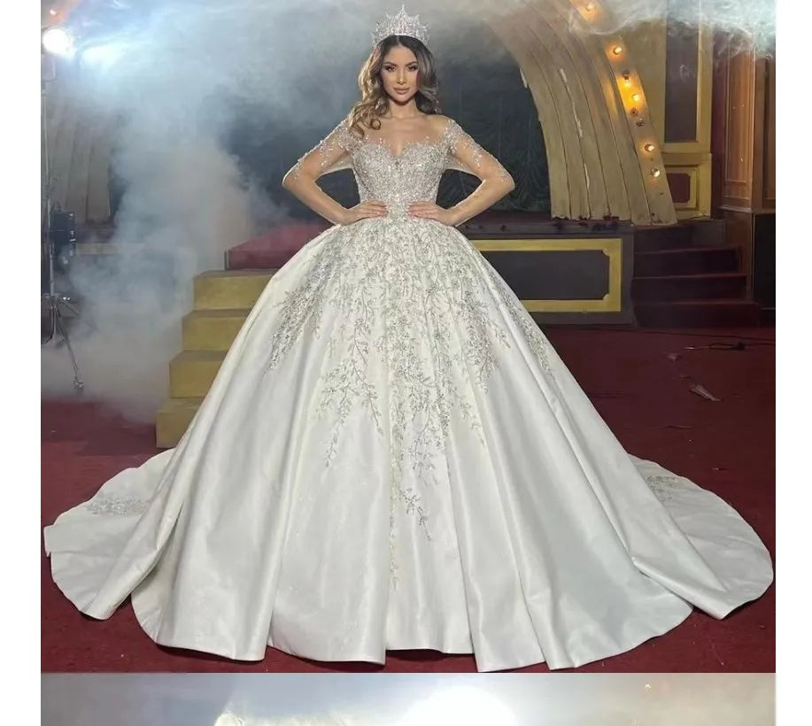NEW ARRIVAL Plus Size Luxury Wedding Dress Beaded Wedding Dresses for Women Luxury Elegant Luxury Wedding Dress