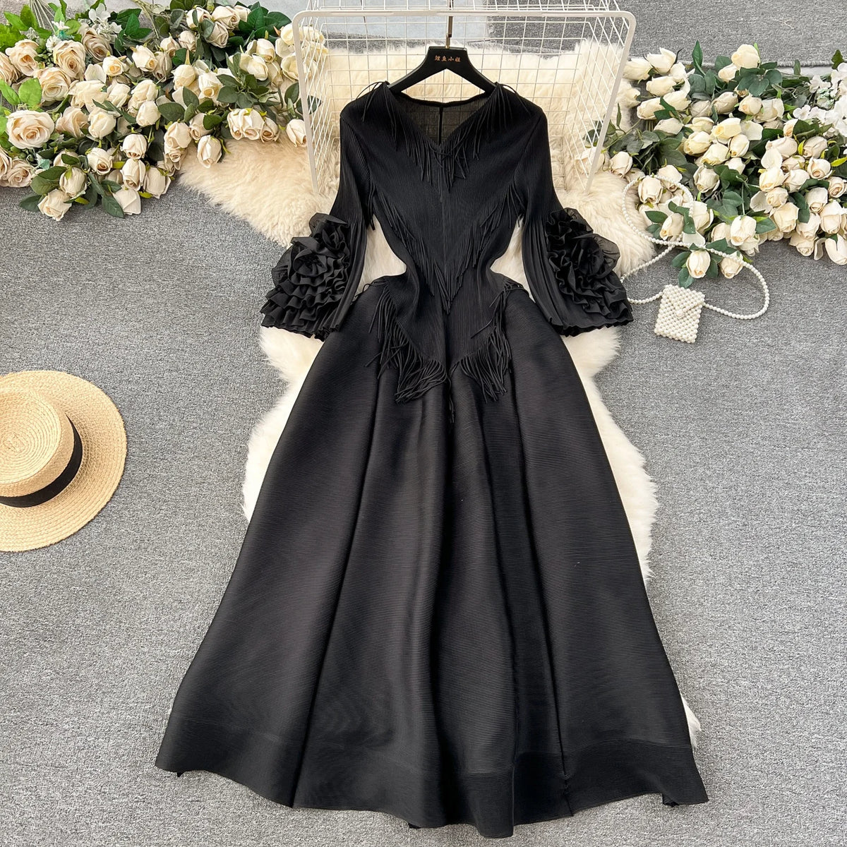 Plus Loose Size Temperament Embroidered Close Edge Round Neck Long Sleeve Party Bouncing Casual Dress