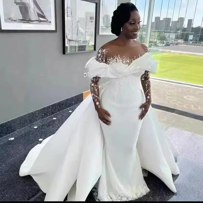 Modern 2-in-1 Plus Size Wedding Dress with Detachable Train New Design African Lace Decorations