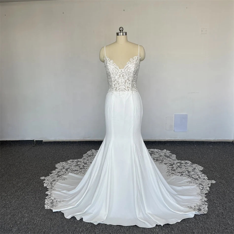Feishiluo  Luxurious  Mermaid Lace  Appliqued Wedding Dresses  Spaghetti Strap Ivory  Bride Gown Dress  for Women