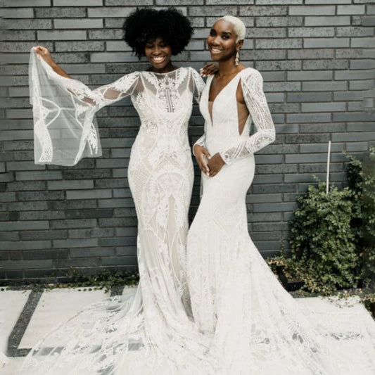 4515# Sexy Long Flare Sleeve Mermaid Wedding Dress 2022 Illusion Tulle V-Neck Appliques Bridal Gown Lace Backless Sweep Train