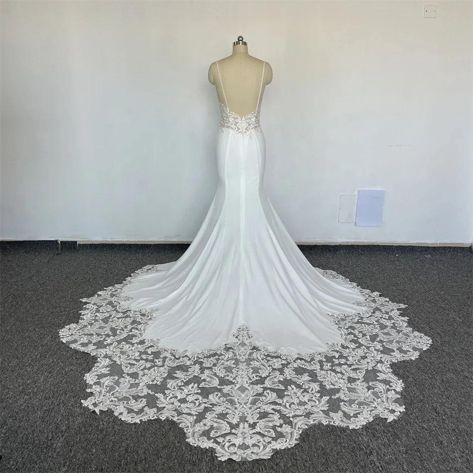 Feishiluo  Luxurious  Mermaid Lace  Appliqued Wedding Dresses  Spaghetti Strap Ivory  Bride Gown Dress  for Women