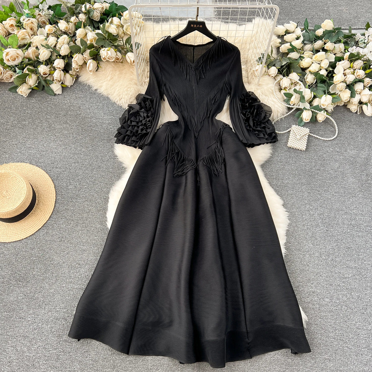 Plus Loose Size Temperament Embroidered Close Edge Round Neck Long Sleeve Party Bouncing Casual Dress