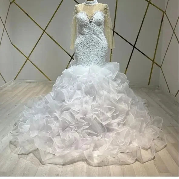 S8765F    2026  Heavy Work Court Unilateral  High Quality A-Line With Lace Decoration Bridal Wedding Dress