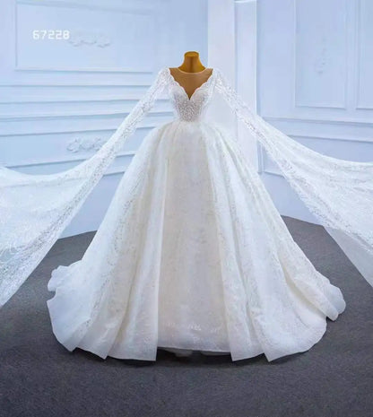 Feishiluo Luxury Wedding Dress O-Neck Ball Gown Long Sleeves Chapel Train Embroidery Appliques Floral Print Beaded Lace Crystals