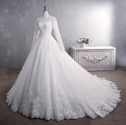 Customizable American Lace Vintage Empire Bridal Dress Zipper Back Stand Collar Long Sleeve Large Tail Plus Size Muslim Wedding