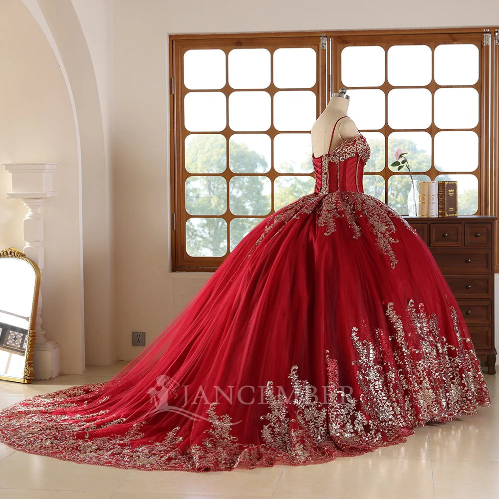 Red Quinceanera Dress Prom Burgundy and Gold Applique Tulle Princess Dress Sweet 15 Year Old Party Dress Wc042-2