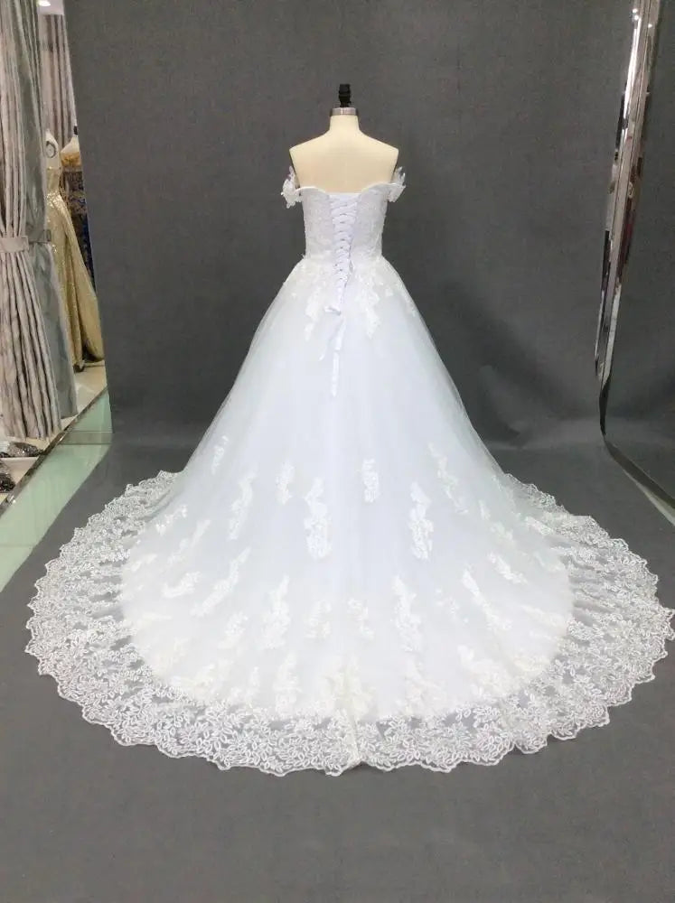 2023 Modest Wedding Dresses High Neck Long Sleeve Floor Length Custom Long Formal Bridal Dubai Muslim Bridal Wedding Dress