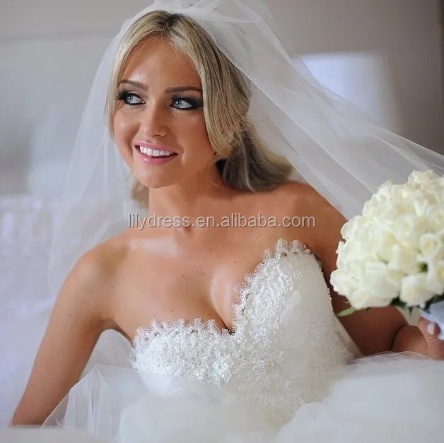 Celebrity Ball Gown Sweetheart Neckline Lace Custom Made Long Formal Bridal Design HS227 Wedding Dress for Bride