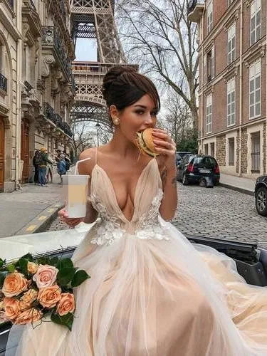 Romantic Blush Pink 3D Flower Tutu Wedding Dress Brand  Sexy Backless V-neck Beach Bridal Gowns Champagne Lace Wedding Gowns