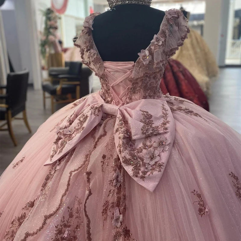 QD1604 Pink V-Neck Quinceanera Dress Glittering 3D Flower for 15 Party Formal Dress Ball Gown 16 Birthday Princess Gown