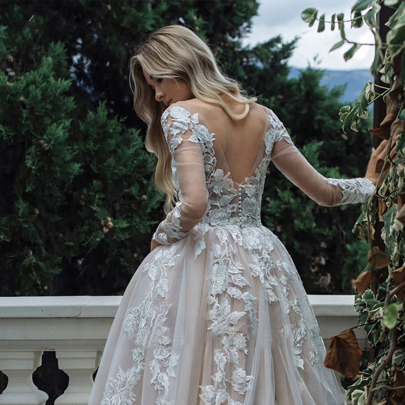 #13798 Modern Long Sleeve Wedding Dress Ball Gown Sexy Boat Neck Appliques Bridal Gown Lace Backless Button Tulle Sweep Train
