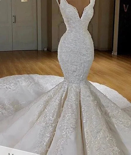 S1233Q     2026    New Hot Selling V-neck Sexy Waist Fishtail Temperament High-quality Trailing Wedding Dress