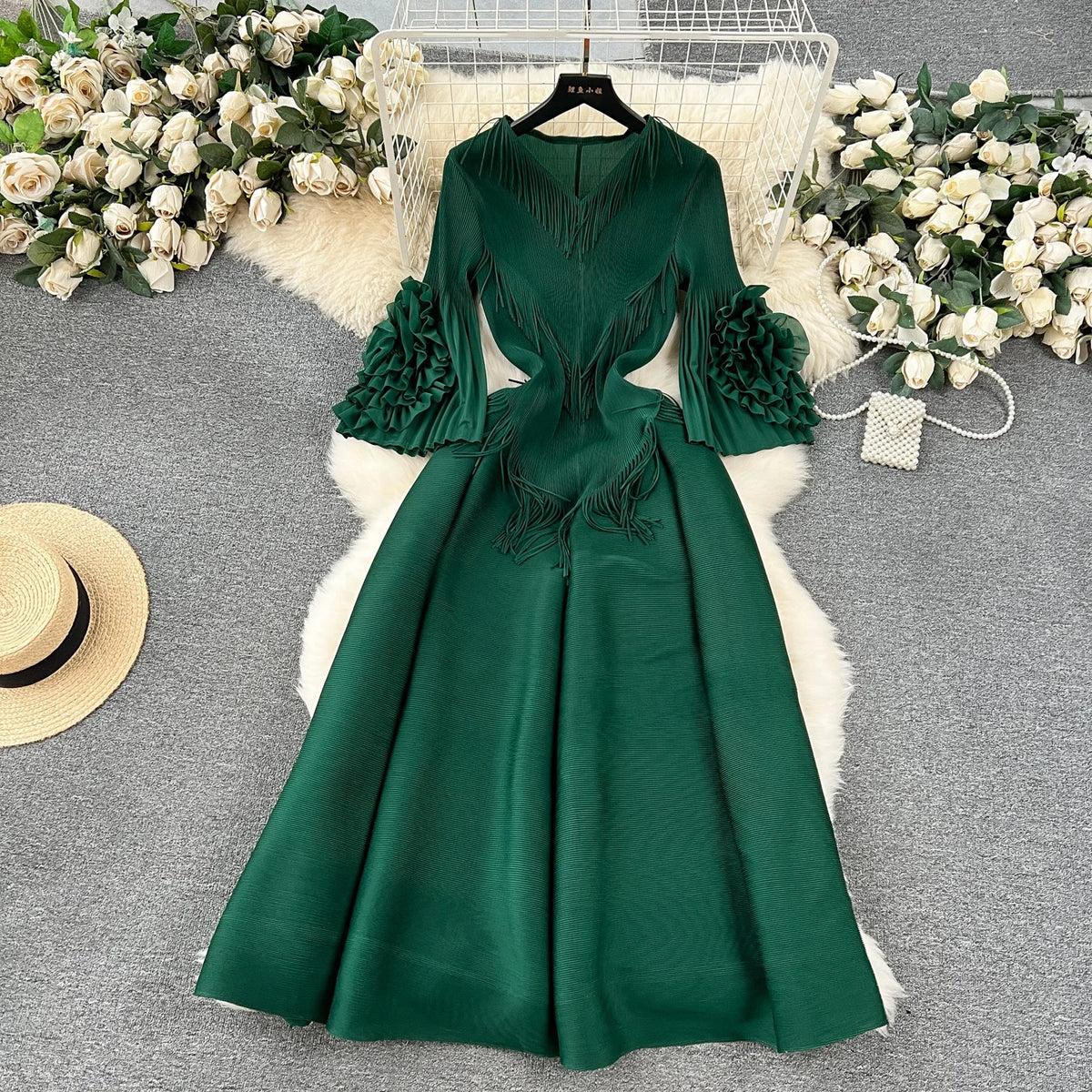 Plus Loose Size Temperament Embroidered Close Edge Round Neck Long Sleeve Party Bouncing Casual Dress
