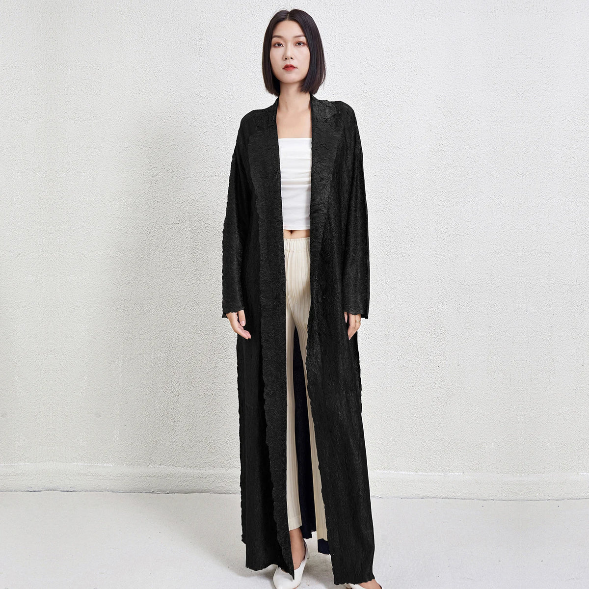 Fast Shipping 2024 Latest Abaya Designs Pleated Polyester Fabric Abaya for Women Casual High Quality Abaya