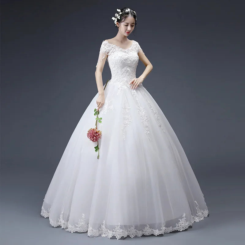 2019 Latest Fashion Design Elegant V Neck Tassel Cap Sleeves Luxury Lace Plus Size Wedding Gown