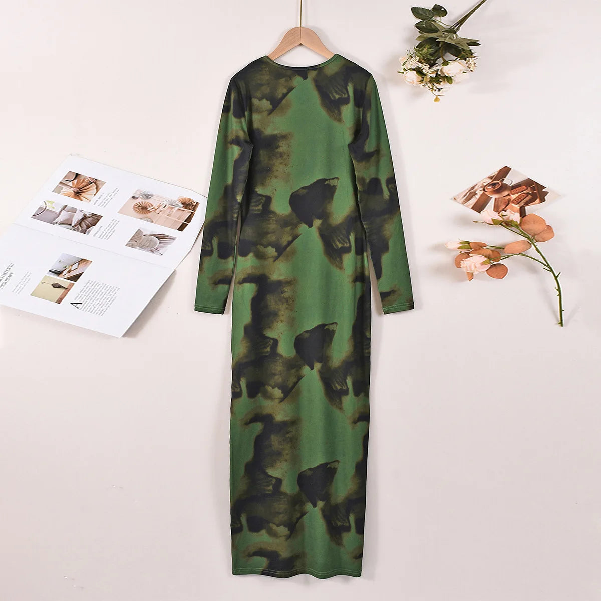 BR6013 Women's Vintage Printed Stretchy Dress Empire Waist Crew Neck Long Skirt Anti-Static Polyester Spandex