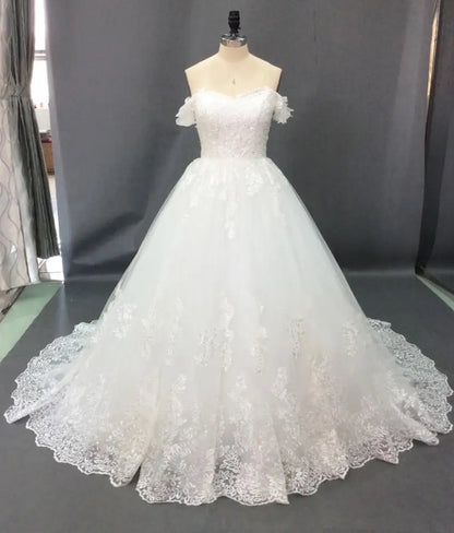 2023 Modest Wedding Dresses High Neck Long Sleeve Floor Length Custom Long Formal Bridal Dubai Muslim Bridal Wedding Dress